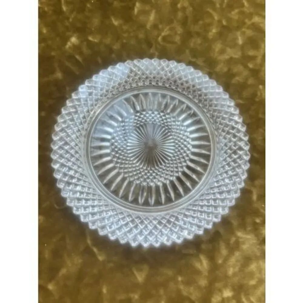 Fostoria Stratton Avon Luncheon Clear Glass Plate 7.75” Vintage (7567)